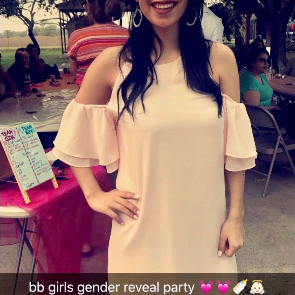 Off Shoulder Baby Pink Dress Size S